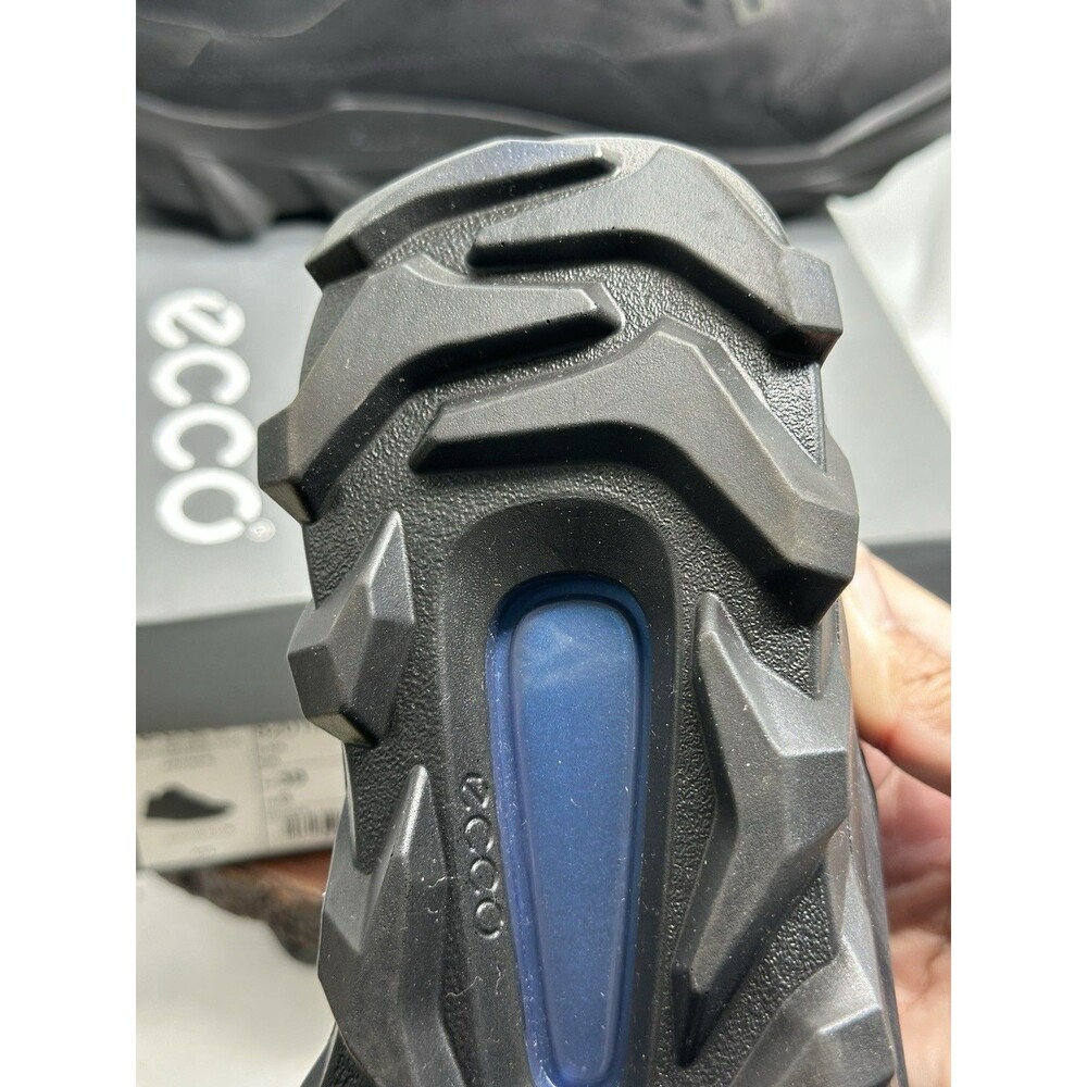 ECCO MX Low M EU 39 8-8.5 Low Sneaker Black Waterproof Walking Hiking - Picture 5 of 8